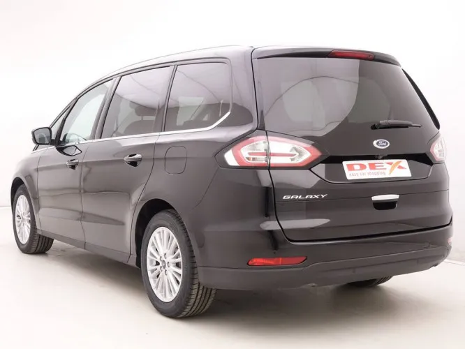 Ford Galaxy 2.0 TDCi 150 Powershift Titanium 7pl + GPS + Camera + Privacy Image 4