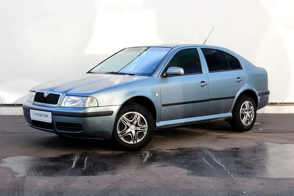 Skoda Octavia Image 1